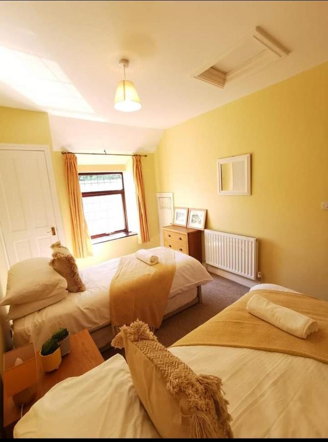 Glan-Yr-Afon Cottage Two Bedrooms Sennybridge Exterior foto