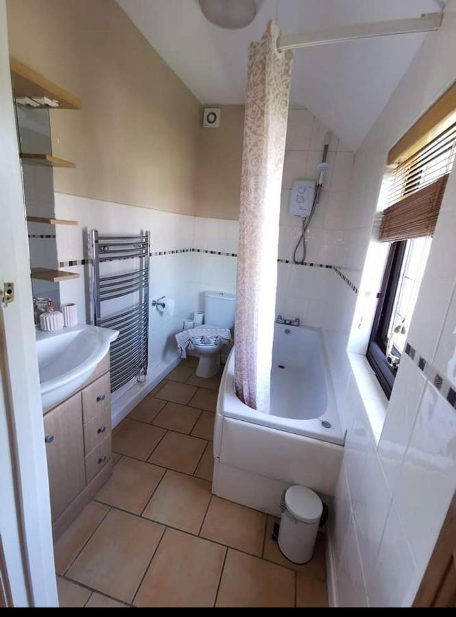 Glan-Yr-Afon Cottage Two Bedrooms Sennybridge Exterior foto